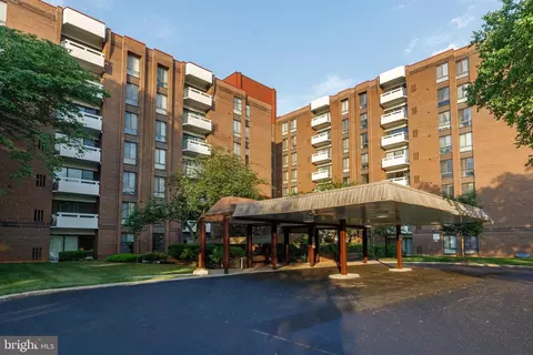 7 Slade Ave #607, Pikesville, MD 21208
