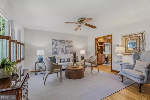 Living - 209 Burke Ave, Towson, MD 21286 photo 2 of 3