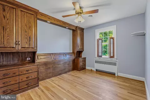 Bedroom - 209 Burke Ave, Towson, MD 21286 photo 3 of 7