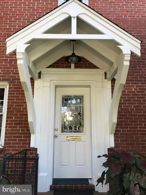 209 Burke Ave, Towson, MD 21286