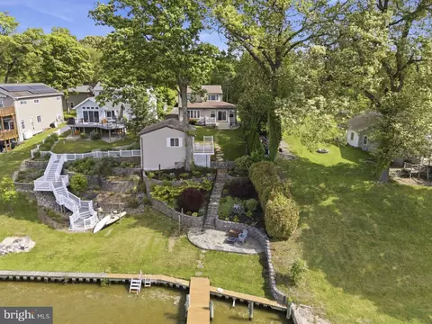 Exterior - 5907 Loreley Beach Rd, White Marsh, MD 21162 photo 10 of 15
