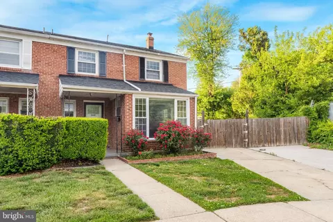 Exterior - 1302 Crownfield Ct, Baltimore, MD 21239 photo 1 of 3