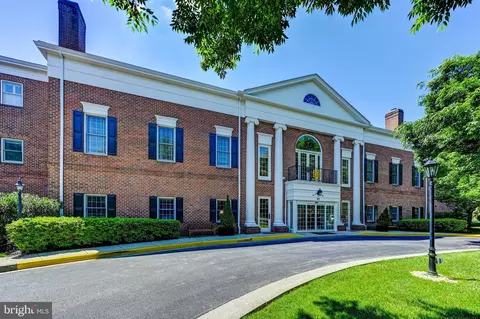 210 Brightwood Club Dr #210, Lutherville Timonium, MD 21093