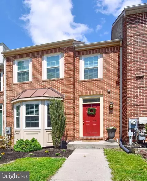8008 Green Valley Ln, Owings Mills, MD 21117