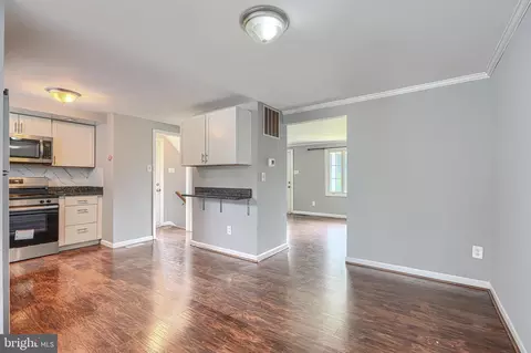Entry Way - 7 Ambolin Ct, Nottingham, MD 21236 photo 1 of 4