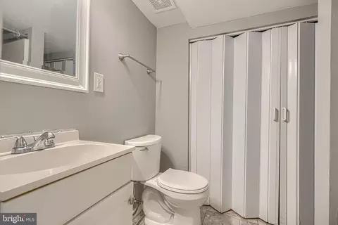Bath - 7 Ambolin Ct, Nottingham, MD 21236 photo 1 of 1