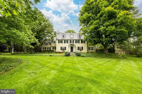 1900 Ruxton Rd, Towson, MD 21204