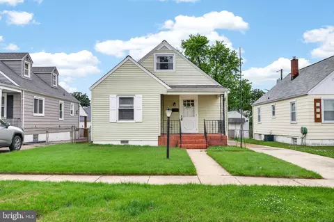 2509 Canterbury Rd, Parkville, MD 21234