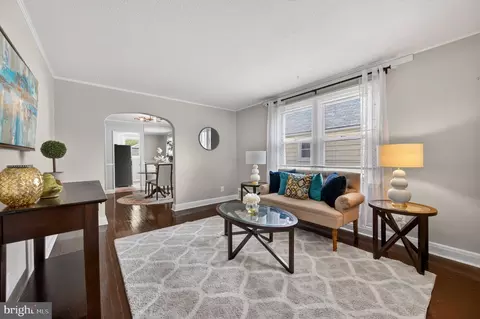 2509 Canterbury Rd, Parkville, MD 21234