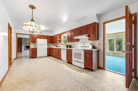 Kitchen - 13607 Devonbrook Rd, Baldwin, MD 21013 photo 1 of 4