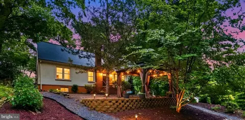 5125 Viaduct, Halethorpe, MD 21227
