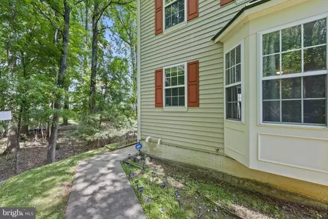 9847 Bon Haven Ln, Owings Mills, MD 21117