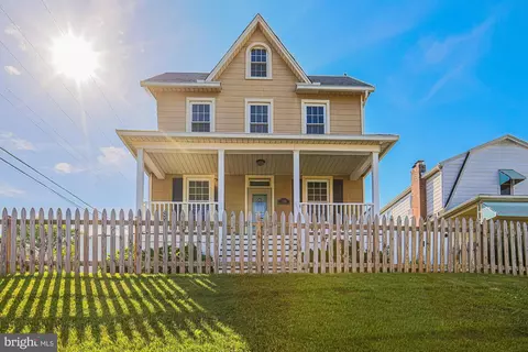 7419 Old Harford Rd, Parkville, MD 21234