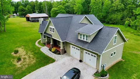 1414 Cherry Garden Rd, Essex, MD 21221