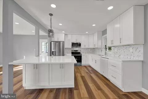 Kitchen - 2 Armor Ct, Middle River, MD 21220 photo 1 of 2