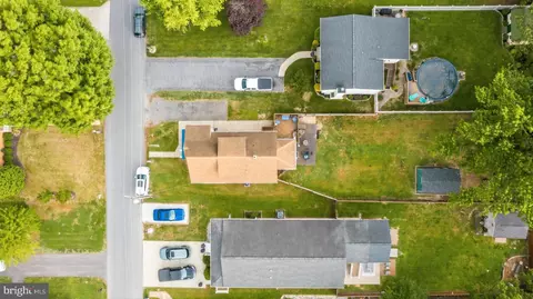 View/Area - 2805 Willow Ave, Sparrows Point, MD 21219 photo 3 of 6