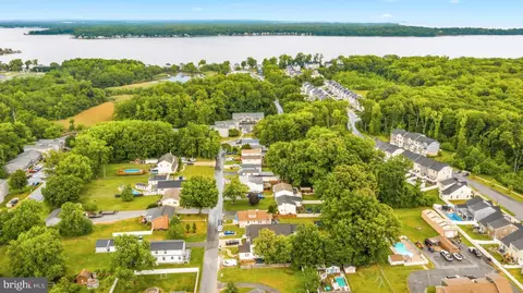 View/Area - 2805 Willow Ave, Sparrows Point, MD 21219 photo 6 of 6