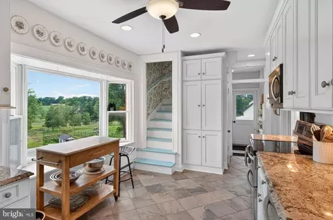 Kitchen - 4331 Black Rock Rd, Upperco, MD 21155 photo 3 of 4