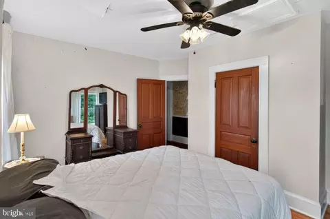 Bedroom - 4331 Black Rock Rd, Upperco, MD 21155 photo 8 of 9