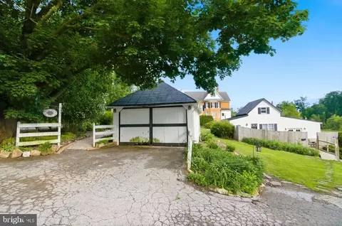 Exterior - 4331 Black Rock Rd, Upperco, MD 21155 photo 11 of 17