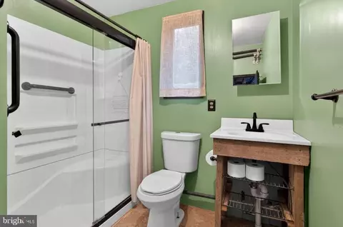 Bath - 4331 Black Rock Rd, Upperco, MD 21155 photo 6 of 6