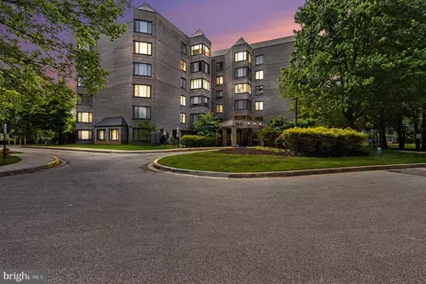 3021 Fallstaff Rd #208B, Baltimore, MD 21209