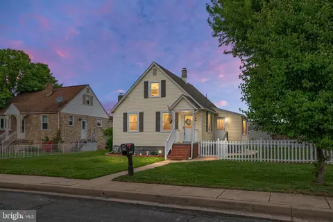 402 Bayside Dr, Dundalk, MD 21222