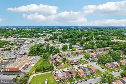 View/Area - 1640 Poles Rd, Essex, MD 21221 photo 5 of 14