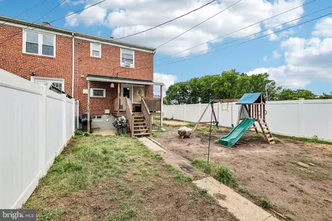 Exterior - 1640 Poles Rd, Essex, MD 21221 photo 5 of 7
