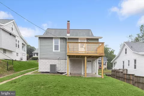 Exterior - 640 N Bend Rd, Baltimore, MD 21229 photo 11 of 11