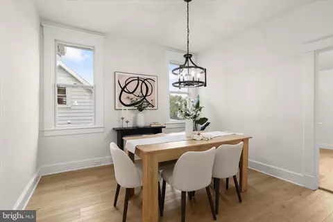 Dining - 640 N Bend Rd, Baltimore, MD 21229 photo 2 of 3