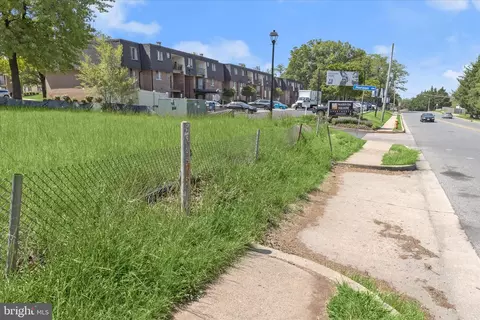 3925 Rolling Rd, Baltimore, MD 21208 photo 18