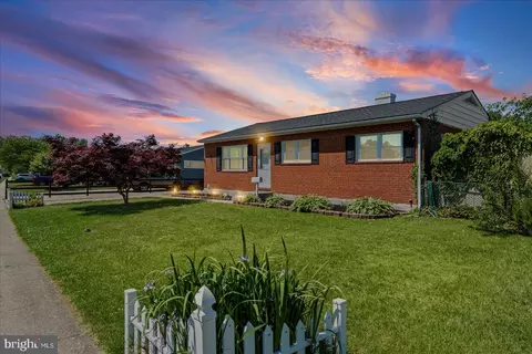 8106 Harris Ave, Parkville, MD 21234