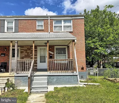 1008 Foxridge Ln, Essex, MD 21221