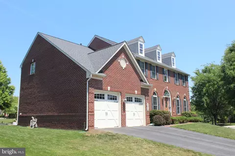 310 Lyon Ct, Pikesville, MD 21208