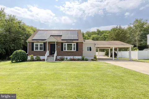 10504 Vincent Farm Ln, White Marsh, MD 21162