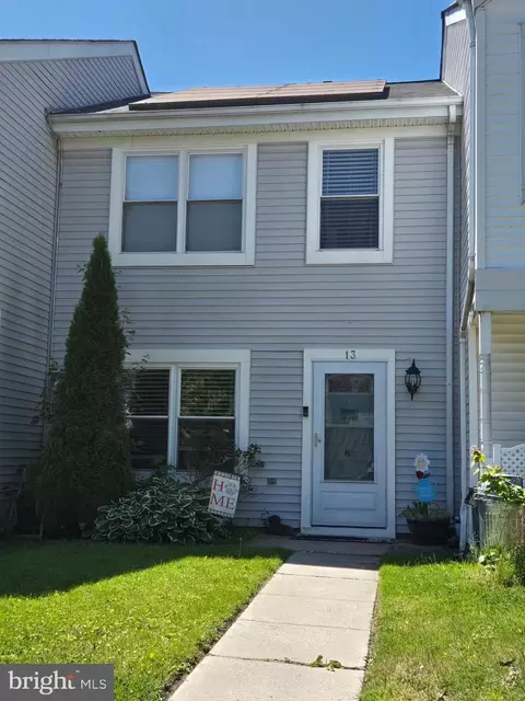 13 Ute Ct, Middle River, MD 21220