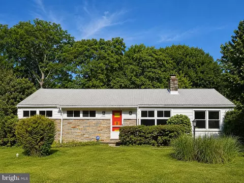 7500 Rocksham Dr, Towson, MD 21286