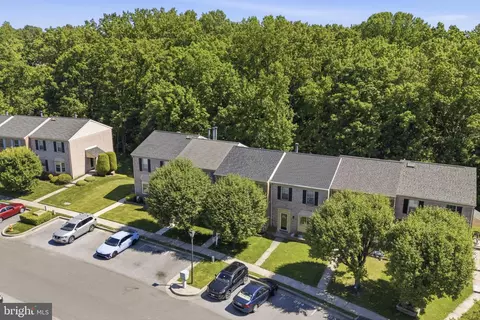 View/Area - 18 Campton Ct, Nottingham, MD 21236 photo 3 of 8