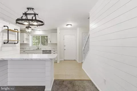 Entry Way - 18 Campton Ct, Nottingham, MD 21236 photo 1 of 2