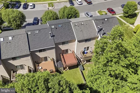 View/Area - 18 Campton Ct, Nottingham, MD 21236 photo 6 of 8