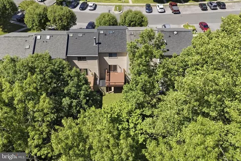 View/Area - 18 Campton Ct, Nottingham, MD 21236 photo 5 of 8