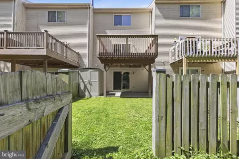 Exterior - 18 Campton Ct, Nottingham, MD 21236 photo 4 of 5