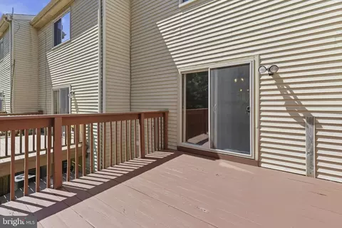 Exterior - 18 Campton Ct, Nottingham, MD 21236 photo 2 of 5