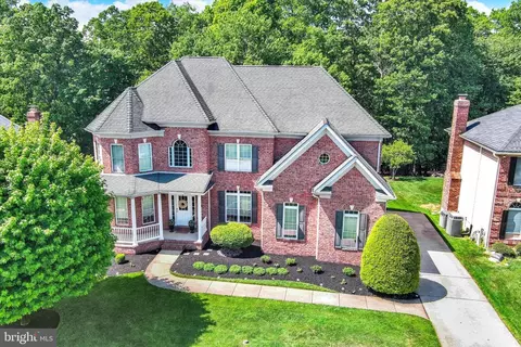 9318 Ravenridge Rd, Parkville, MD 21234