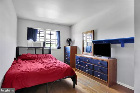 Bedroom - 959 Elm Rd, Halethorpe, MD 21227 photo 5 of 5