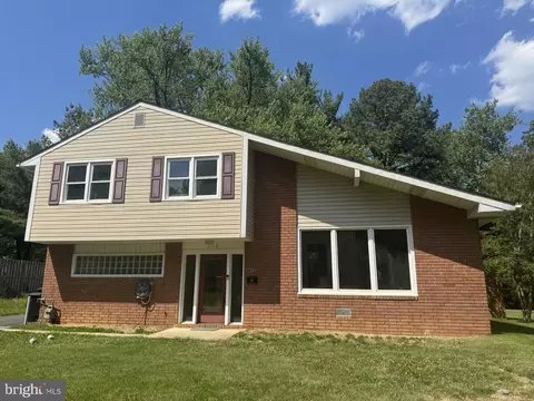 916 Beaverbank Cir, Towson, MD 21286