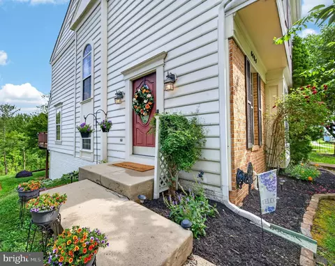 4484 Cole Farm Rd, Nottingham, MD 21236