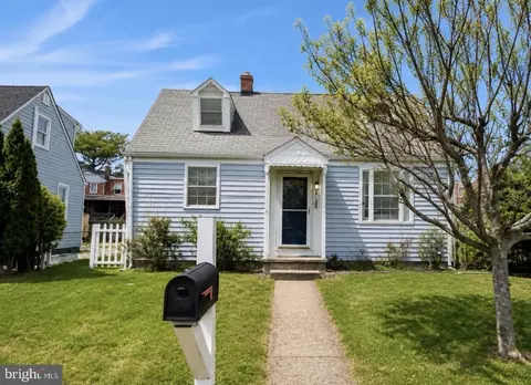 3426 Loganview Dr, Dundalk, MD 21222