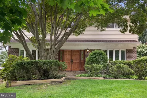 7214 Verbena Rd, Baltimore, MD 21209